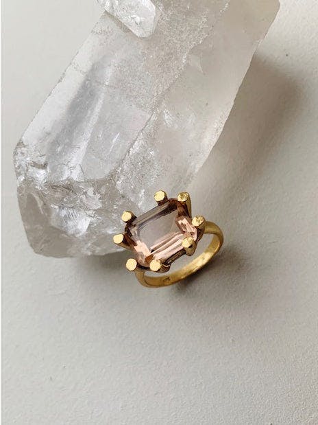 Square Claw Ring Champagne